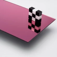 1 mm Pembe Ayna Pleksi Yapışkanlı (122x244 cm)